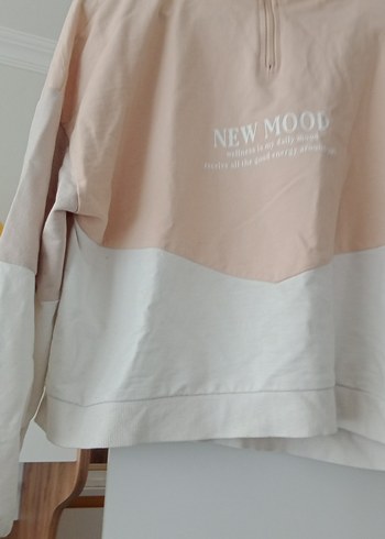 l Beden ten rengi Renk Bej Pamuklu Kadın Sweatshirt