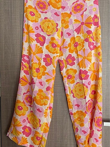 LCW CASUAL renkli çiçekli pantolon
