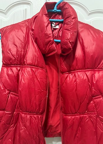 Kırmızı Fermuarlı Kısa Kadın Yelek - Görsel 3