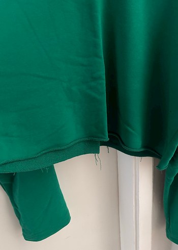 Yeşil Salaş Kadın Crop Sweatshirt - Görsel 2