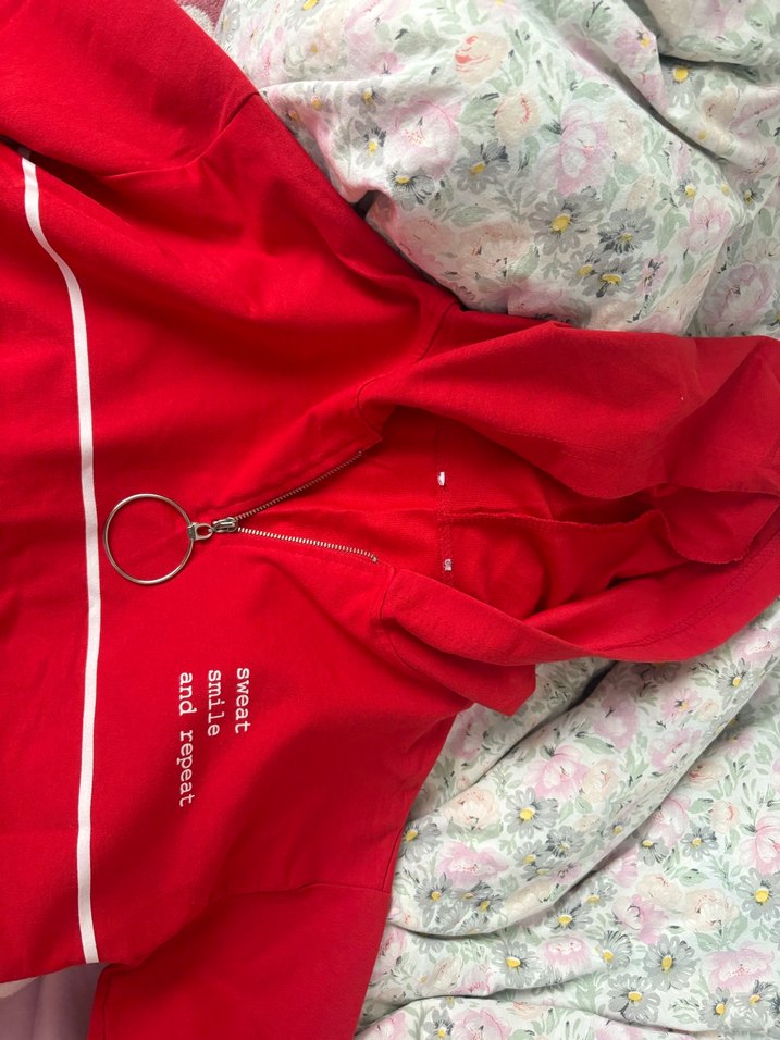 Kırmızı Fermuarlı Kadın Crop Sweatshirt - Görsel 3