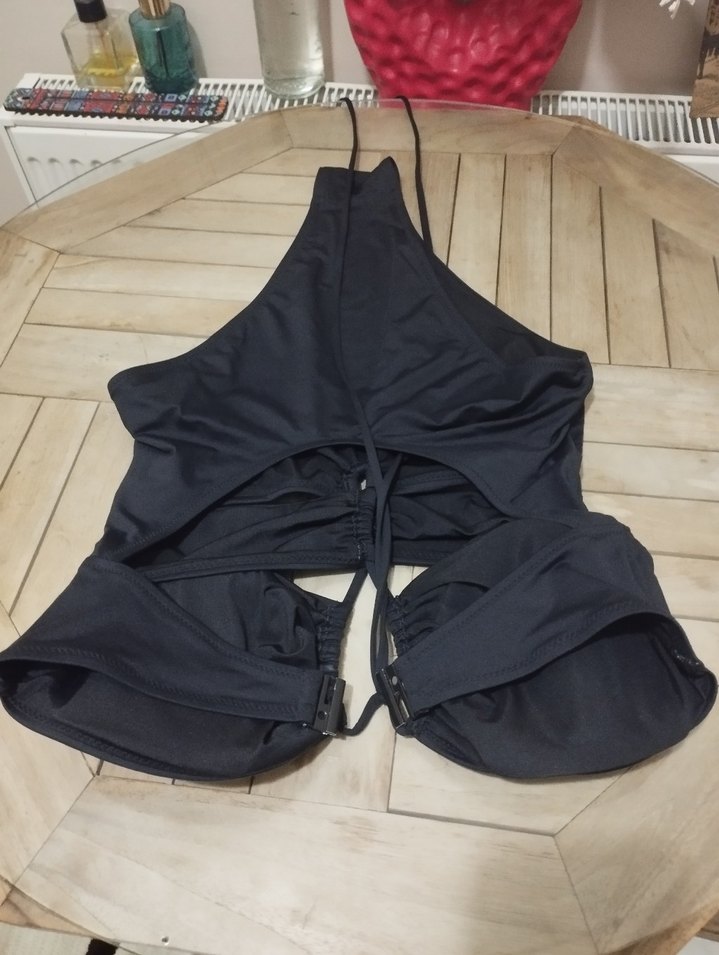 Uzun Kollu Siyah Drapeli Kadın Mayo - Görsel 2