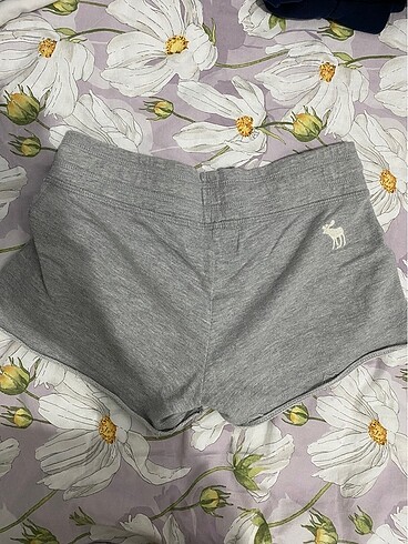s Beden Abercrombie&Fitch şort