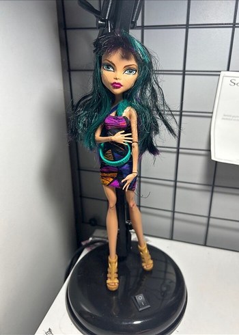 Cleo De Nile monster high