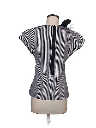 m Beden Vintage Love Bluz %70 İndirimli.