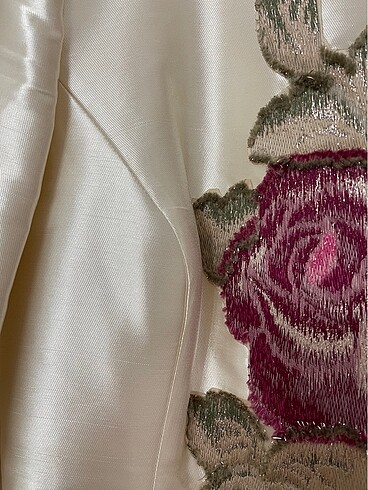 İpek şantuk nişan elbisesi - Görsel 4