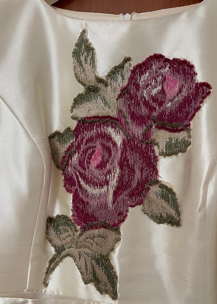 İpek şantuk nişan elbisesi - Görsel 5