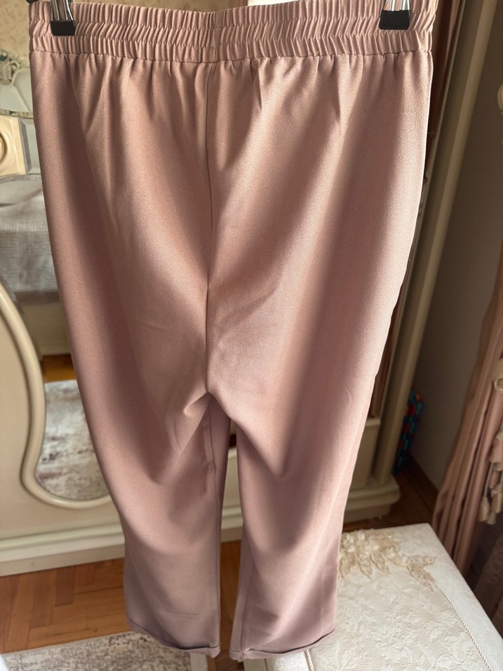 Piliseli Bej Kadın Kumaş Pantolon - Görsel 2