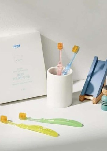 Atomy Kore Renkli Şeffaf Diş Fırçası Seti - Görsel 2