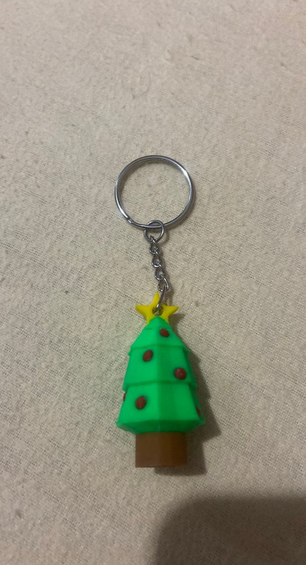 Renkli Zincirli Yeşil Yılbaşı Ağacı Anahtarlık 3D - Görsel 2