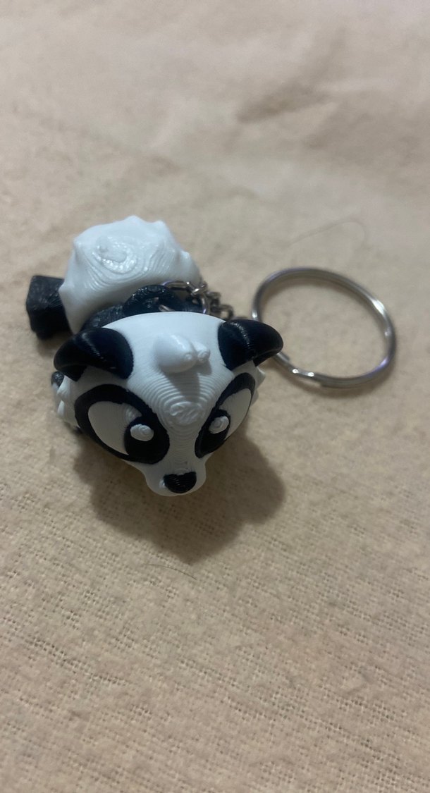 Minimalist Siyah Beyaz Anahtarlık 3D - Görsel 2