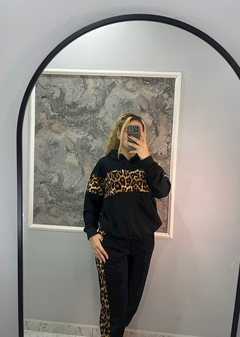 Diğer Siyah Leopar Desenli Kadın Eşofman Takımı