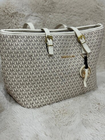 Michael Kors Çanta