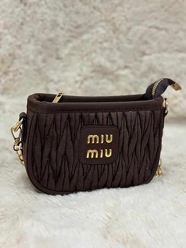 Miu Miu Miu Miu Kahve Omuz Çantası