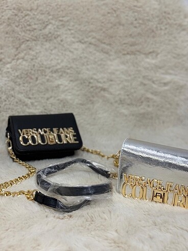  Beden Versace Gold Yazılı Şık Omuz Çantası
