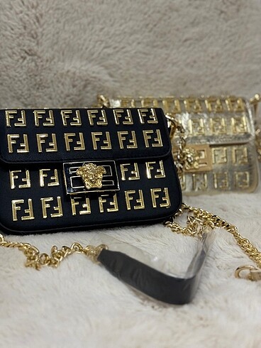 Versace Versace Siyah/Gold Şık Omuz Çantası