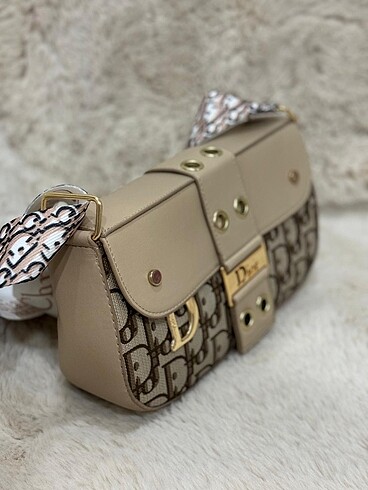 Dior Dior Vizon Yazılı Şık Omuz Çantası