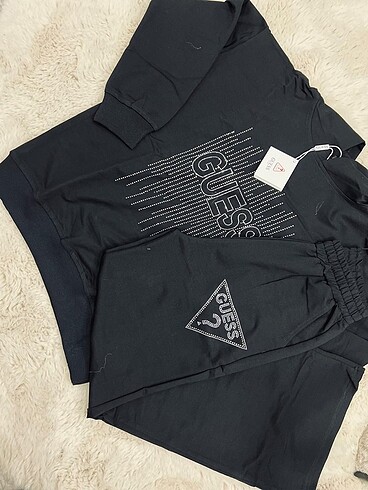 Guess Guess Taşlı Eşofman Takımı