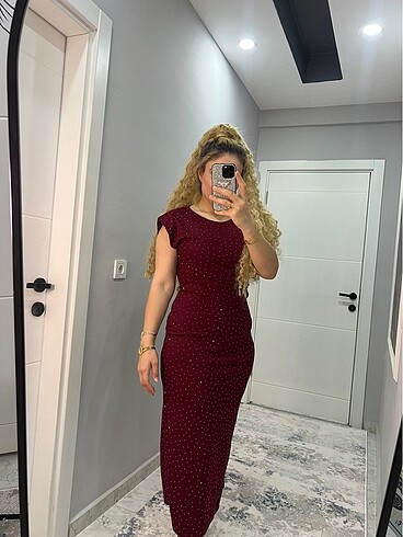 Taşlı elbise