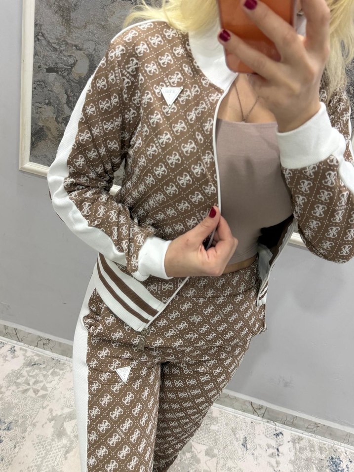 Kahverengi Yılan Desenli Kadın Eşofman Takımı - Görsel 4