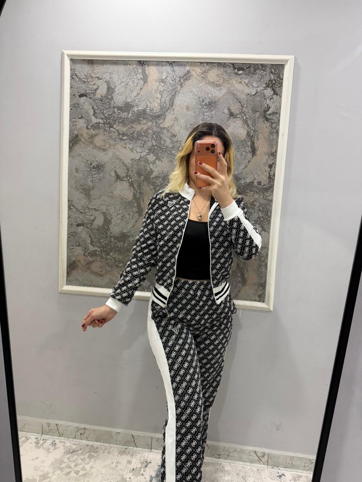 Kadın Yılan Desenli Rahat Eşofman Takımı - Görsel 3