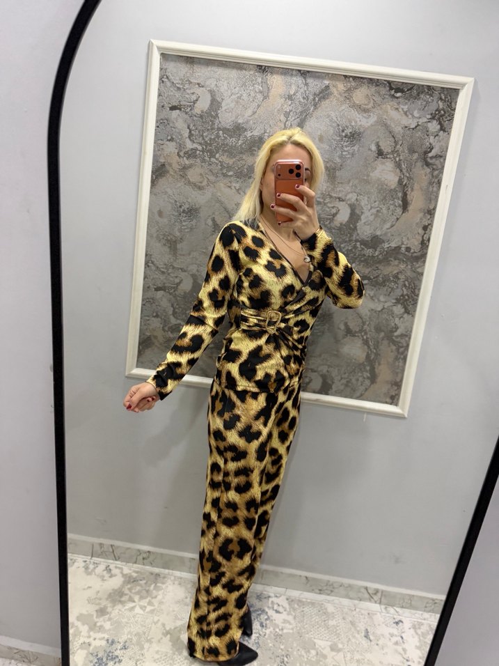 Kahverengi Leopar Desenli Kadın Tulum - Görsel 4