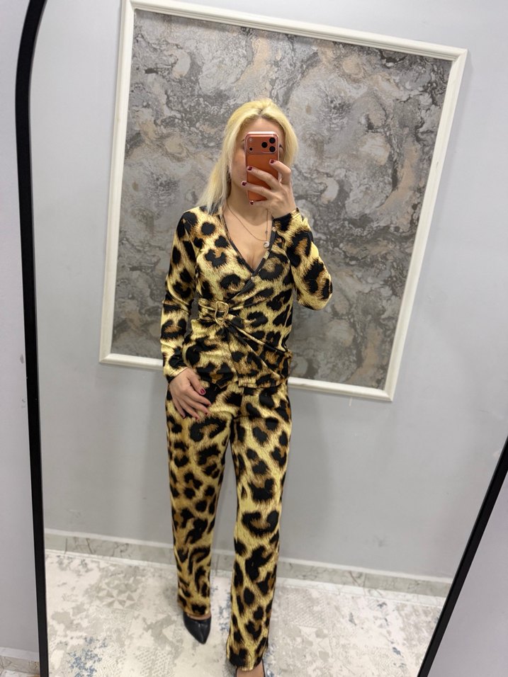 Kahverengi Leopar Desenli Kadın Tulum - Görsel 2