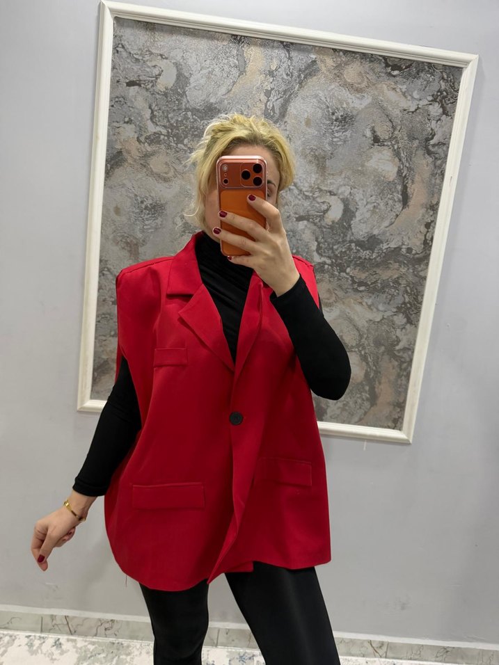 Kemerli Kırmızı Kolsuz Mini Blazer - Görsel 5
