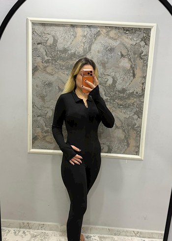 Siyah Uzun Kollu Yüksek Yakalı Kadın Tulum - Görsel 3