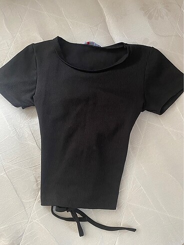 Siyah crop