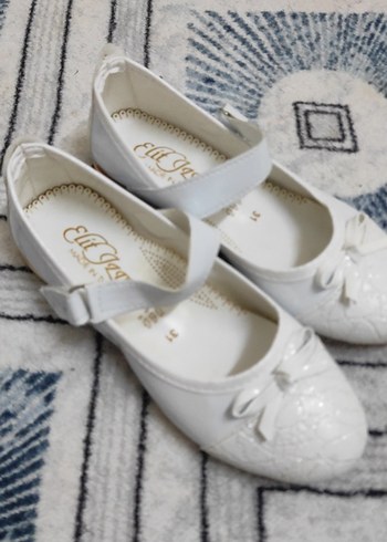 Beyaz Nakışlı Kız Çocuk Babet - Görsel 5