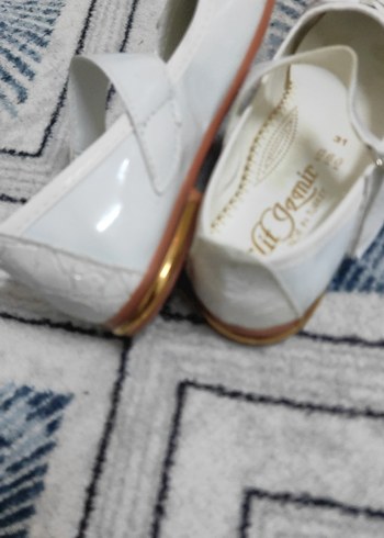 Beyaz Nakışlı Kız Çocuk Babet - Görsel 7