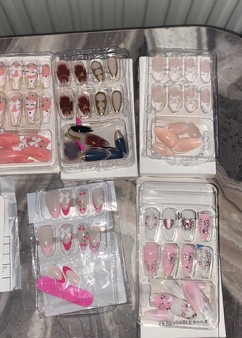 Renkli Çeşitli Tırnak Süslemeleri Seti - Görsel 3