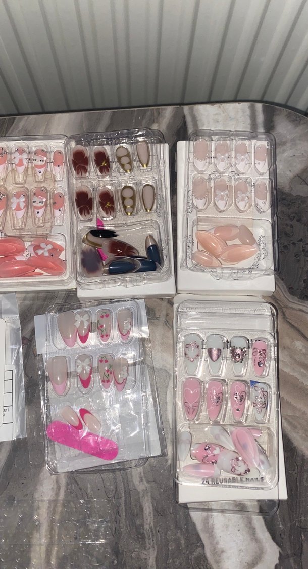 Renkli Çeşitli Tırnak Süslemeleri Seti - Görsel 3