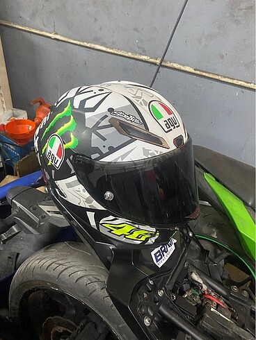 Çok acill bu akşama kadar alana indirim olur AGV Full Face Kask  - Görsel 2