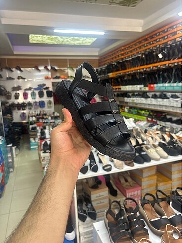 Yeni sezon sandalet