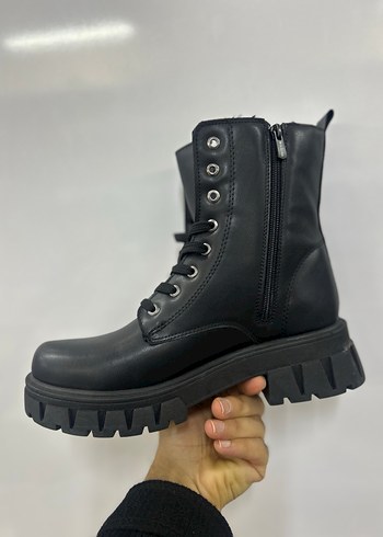 Kadın Siyah Deri Goth Platformlu Bot - Görsel 3