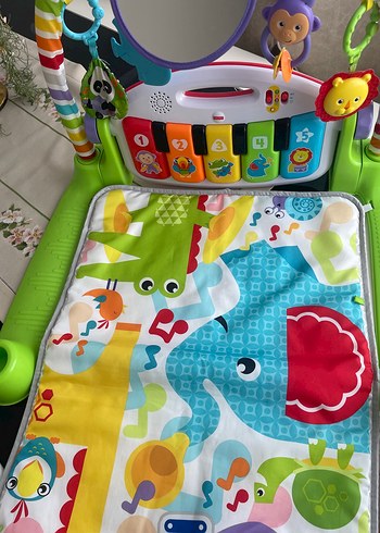 Fisher Price Fisher Price Renkli Eğitici Müzikli Piyano Oyuncağı