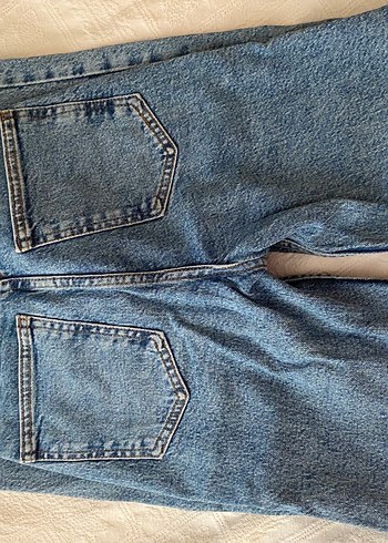32 Beden Düğmeli Mavi Denim Kadın Jean