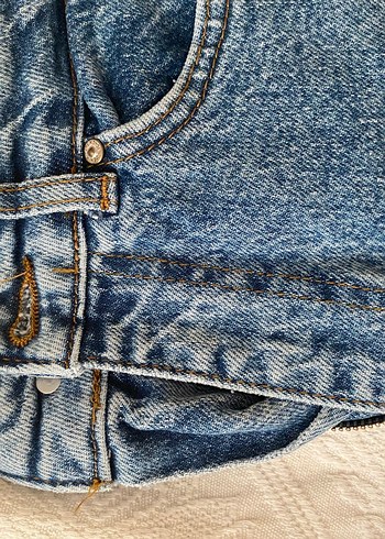 Düğmeli Mavi Denim Kadın Jean