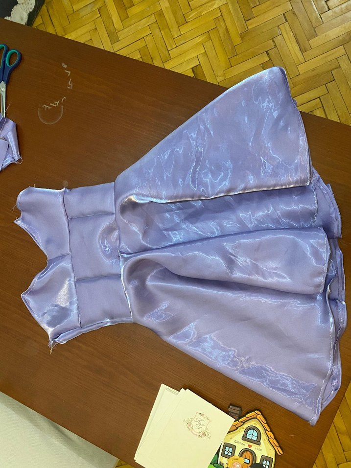 Parlak Mor V Yakalı Kolsuz Kız Elbisesi - Görsel 3