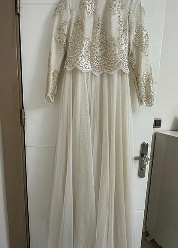 Nisan düğün nikah elbisesi 