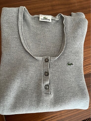 Lacoste Yün Kazak
