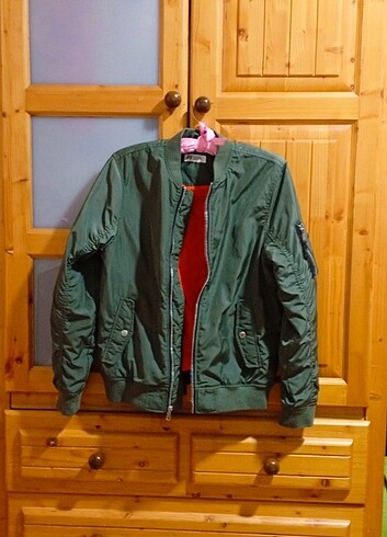 H&M Ye?il mont
