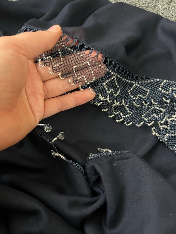 Boncuk İşlemeli lacivert yazma - Görsel 4