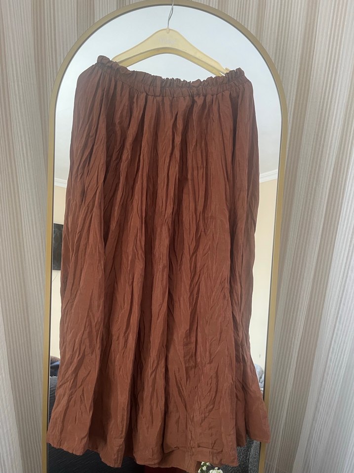 Drapeli Kahverengi kırışık pileli Uzun Keten Etek - Görsel 2