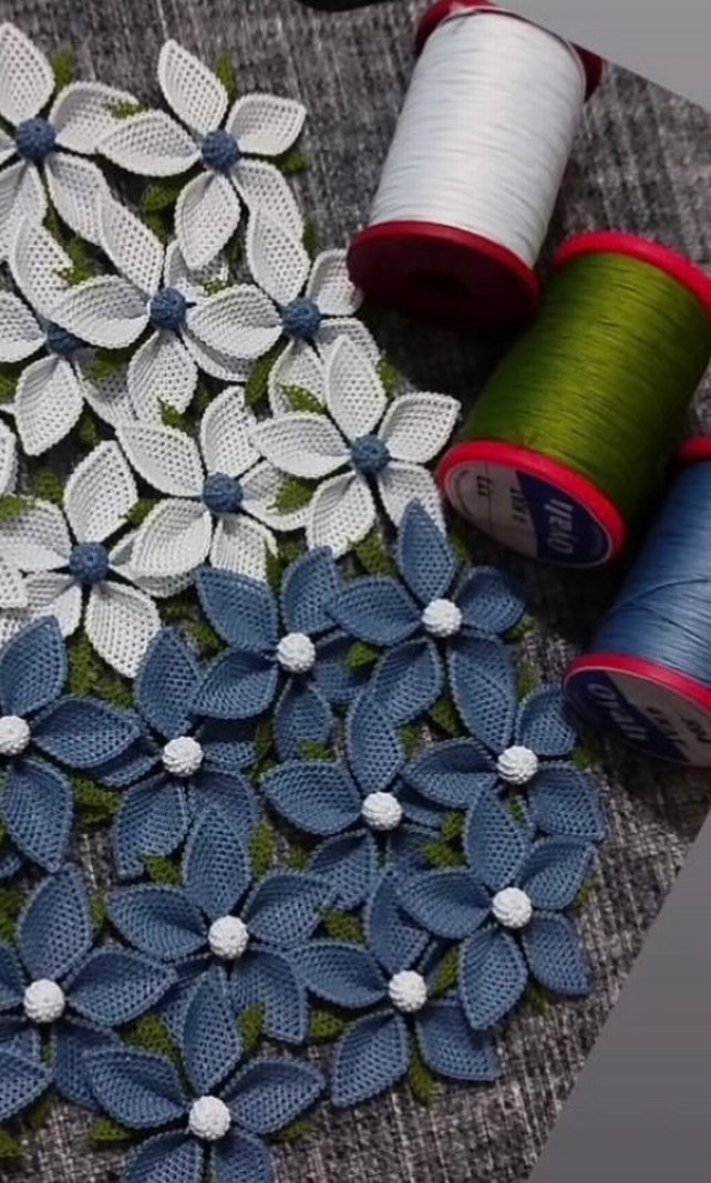 Adet fiyatı 100  dir El Yapımı Çiçek Motifi - Görsel 2