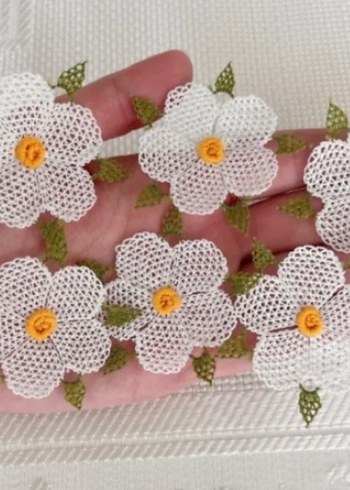 Adet fiyatı 90  Bohem Kırmızı Çiçek İşlemeli El Yapımı motif - Görsel 10