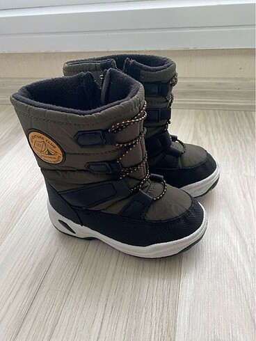 LC Waikiki Fermuarlı bot