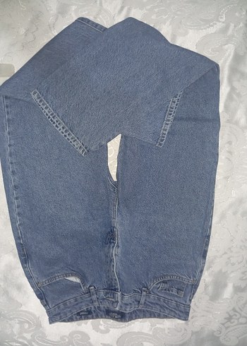 Düğmeli Mavi Rahat Kesim Kadın Kot Pantolon - Görsel 2